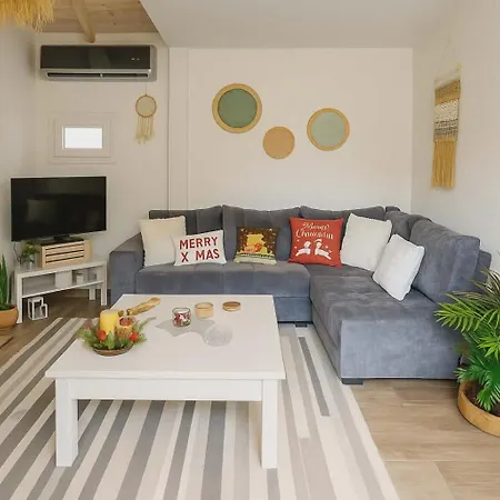 Secret Garden - Tranquil Private Retreat 度假居 沃洛斯