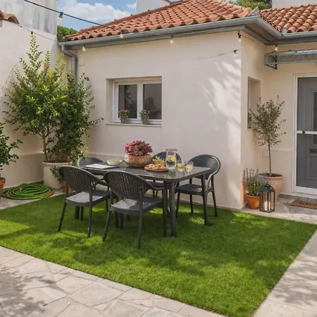 Secret Garden - Tranquil Private Retreat